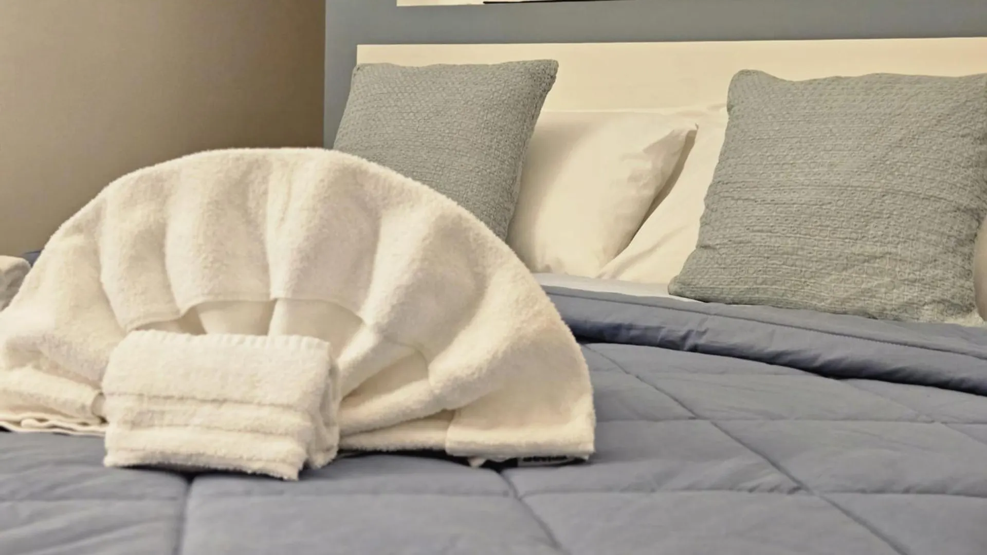 Apartment Be Your Home - Casa Di Arya Rome
